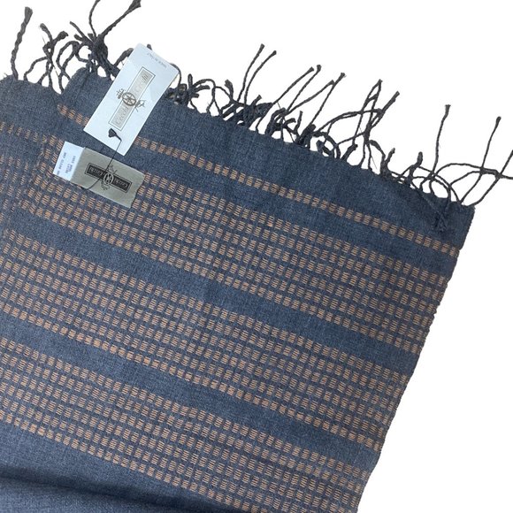NWT Cecchi e Cecchi 100% Wool Italian Gray & Tan Stripe Fringe Scarf-OS - Picture 7 of 10